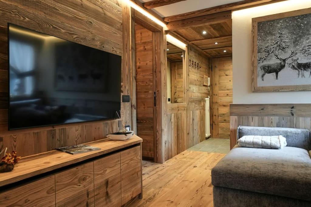 Apartment Grandes Murailles - Cervinia - Ski In&Ski Out Breuil-Cervinia Eksteriør billede