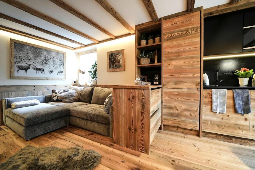Apartment Grandes Murailles - Cervinia - Ski In&Ski Out Breuil-Cervinia Eksteriør billede
